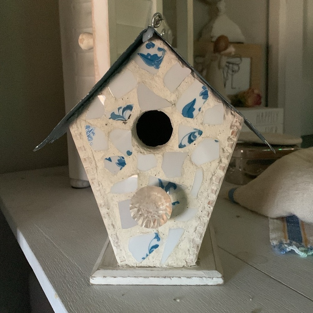 Birdhouse - Picture 9 of 10